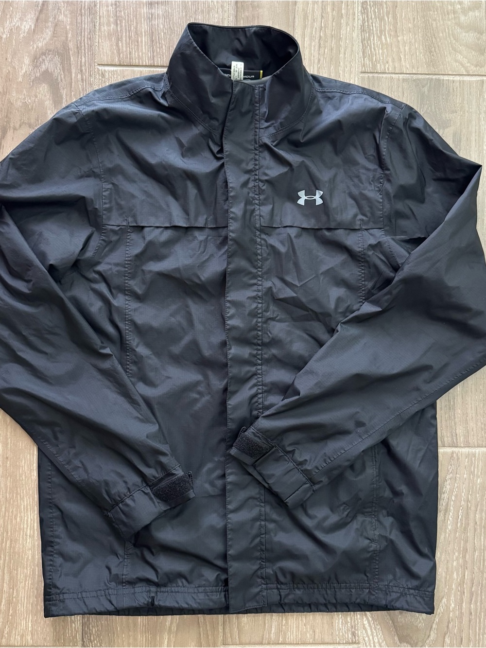 Under Armour Men's Black Windbreaker/Rain Jacket